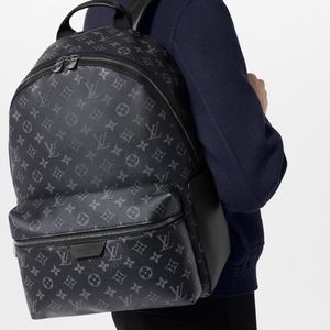 Louis Vuitton Discovery Backpack !